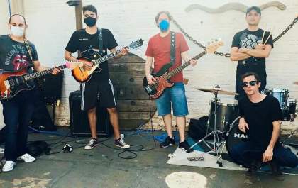 Karmas & DNA: Banda de rock três-lagoense lança novo álbum