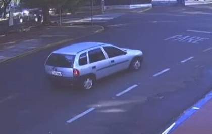 Corsa que teria sido furtado foi pego por engano por mecânico na Santa Casa