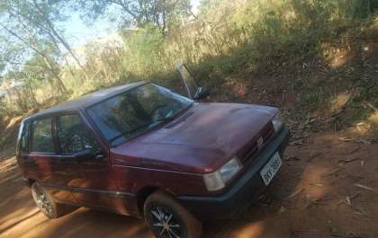 Localizado: Veículo roubado é encontrado