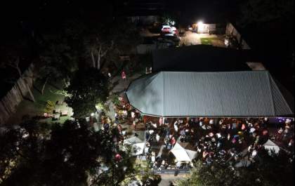 Fiscalização põe fim a gravação de DVD e lacra bar que aglomerava mais de 300 pessoas em Campo Grande