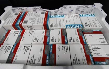 Mato Grosso do Sul recebe 30.420 doses de vacina contra COVID-19 nesta segunda-feira