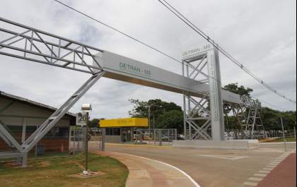 Com novo Decreto, Detran-MS suspende atendimento presencial