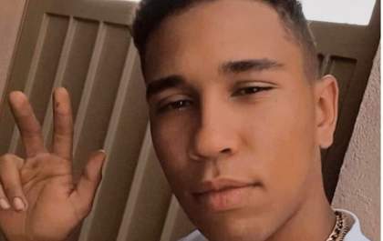 Lucas de Sousa é a identidade do rapaz esfaqueado no final de semana