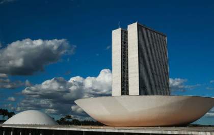 Entidades apresentam a Lira pedido de impeachment com 46 assinaturas