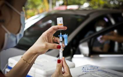 Covid-19: conheça a reação da vacina AstraZeneca e outras