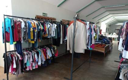 Lar São João promove bazar para arrecadar recursos em Araçatuba