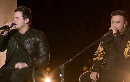 Comitê de Blitze encerra festa clandestina com show de Matheus e Kauan