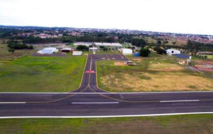 Aeroporto de Andradina e mais 10 regionais foram leiloados pelo Governo