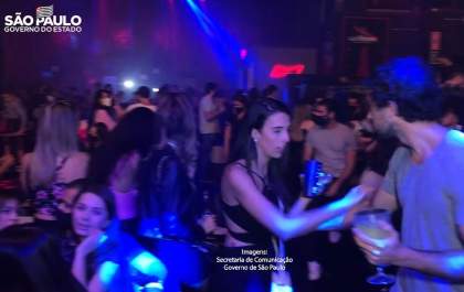 Comitê de Blitze interrompe festa clandestina com 1.500 pessoas em Santo Amaro
