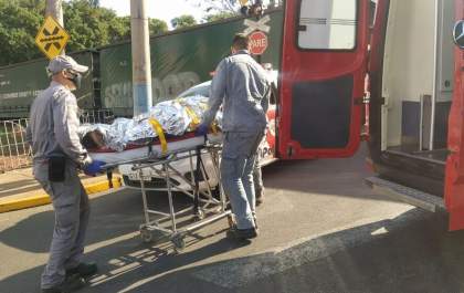 Maquinista disse que homem deitou sobre os trilhos