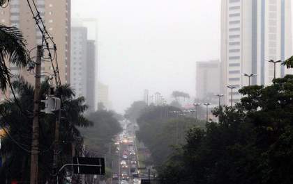 Preparem os casacos: frente fria muda o tempo a partir desta terça-feira em MS