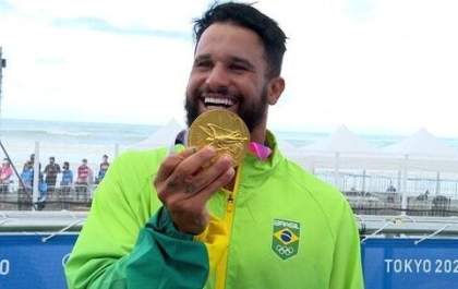 Ganhamos nossa primeira medalha de Ouro!