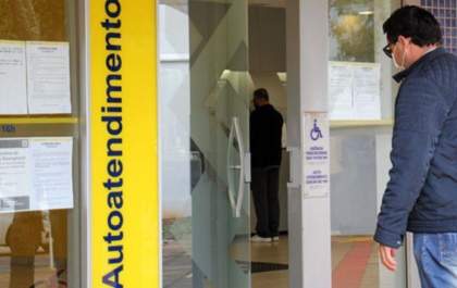 Servidores recebem neste fim de semana; folha de julho injeta R$ 408 milhões na economia