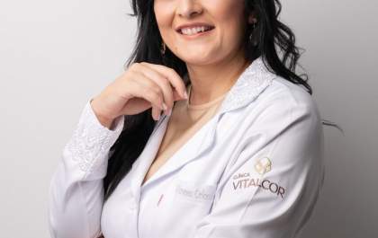 Dra Vanessa Calil reforça a importância de procurar o atendimento médico e realizar a avaliação cardiológica no período pós-covid