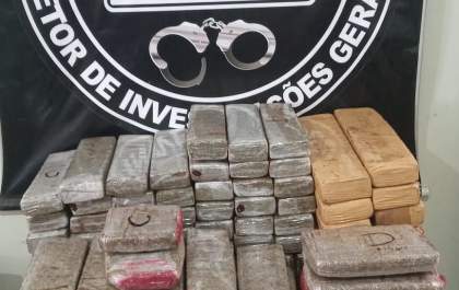 Traficantes usavam transportadora para receberem drogas para abastecer bocas de fumo de quadrilha