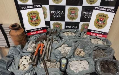 Polícia prende homens que se passavam por mecânicos para retirar catalisadores de veículos