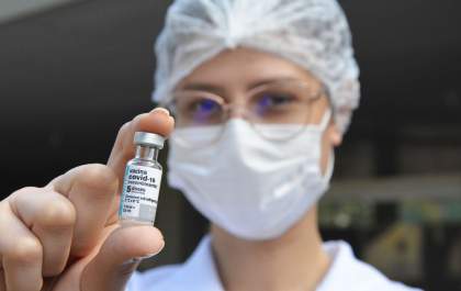 Mais de 2,4 mil pessoas não voltaram para tomar a 2ª dose contra a covid em Birigui