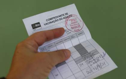 Mais da metade das prefeituras concorda com 'passaporte' da vacina