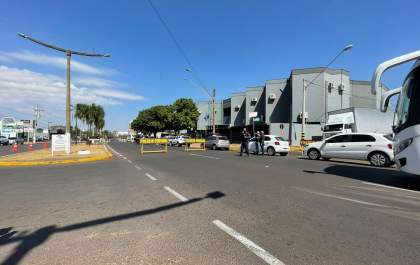 Mobilidade Urbana interdita trecho da avenida Brasília