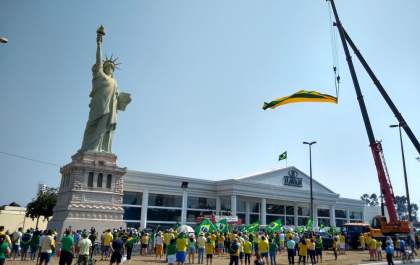 Araçatuba tem ato pacífico pró-Bolsonaro