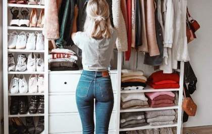 Revisando o guarda - roupa o que fica e o que sai