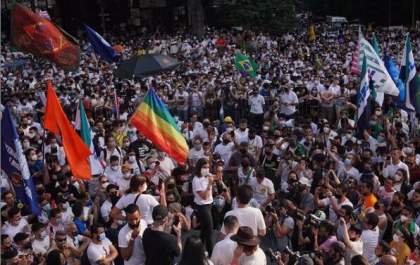 Capitais realizaram manifestações contra o governo federal