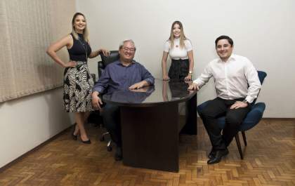 Advocacia Izumi&Lima: Uma equipe que se completa