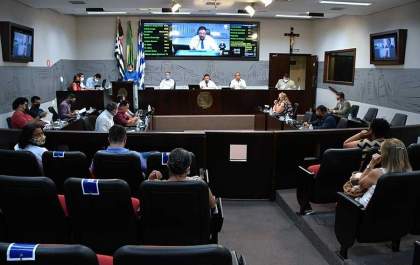 Vereadores aprovam três projetos em Araçatuba