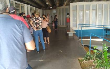 Em sete meses, vacinação covid 19 ainda sofre com falta de planejamento
