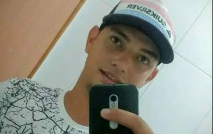 Jovem morre afogado durante pescaria no Tietê