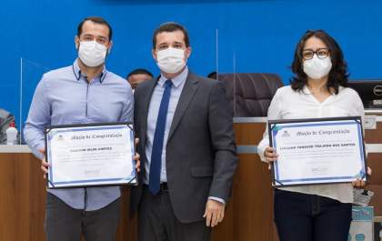 Médicos da Cassems recebem homenagem na Câmara de vereadores