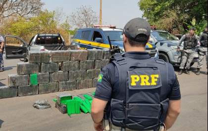 Operação conjunta apreende 671 Kg de maconha em TL