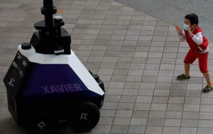 Conheça os robôs para controle de comportamento social