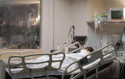 Risco de covid-19 grave é até 6 vezes maior em pacientes com Alzheimer