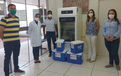 Empresa doa materiais de apoio à vacinação em Guararapes
