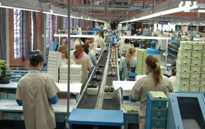 Confiança da indústria cai nos 30 setores avaliados pela CNI