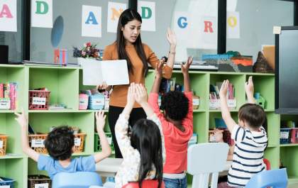 Brasil tem maioria de docentes de inglês composta por mulheres, mostra pesquisa