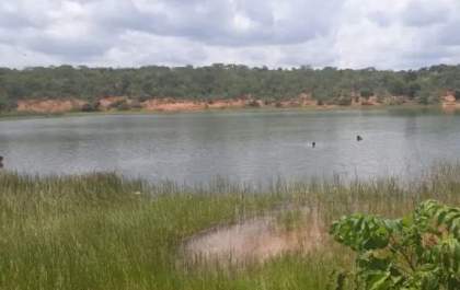 Jovem morre durante banho de córrego com a família em Três Lagoas