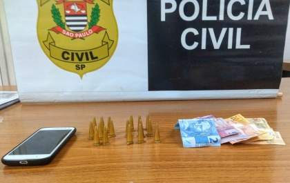 Mulher grávida é presa por tráfico de drogas no Rosele