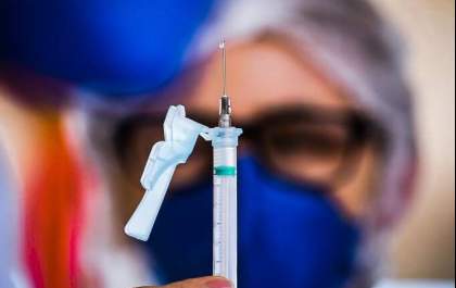 Araçatuba inicia aplicação da 3ª dose em profissionais de saúde