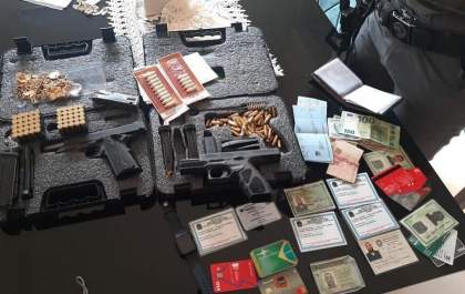 Condenado por tráfico é preso com armas em condomínio em Araçatuba