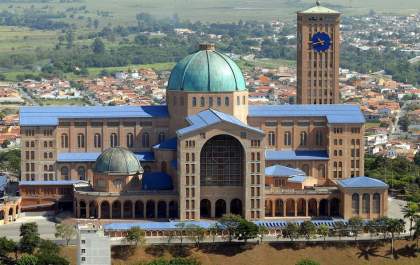 Santuário de Aparecida limita capacidade de público no feriado