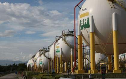 Petrobras anuncia novo aumento da gasolina e do diesel nas refinarias