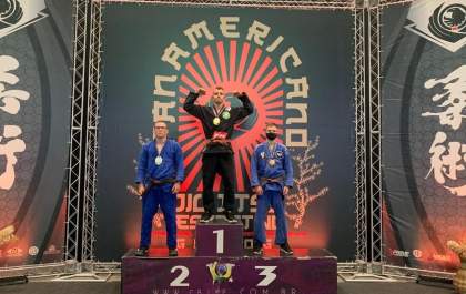 Atleta de Araçatuba é campeão em Pan-Americano de Jjiu-jitsu