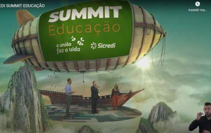 Em evento do Sicredi, personalidades compartilham vivências e refletem sobre futuro do ensino