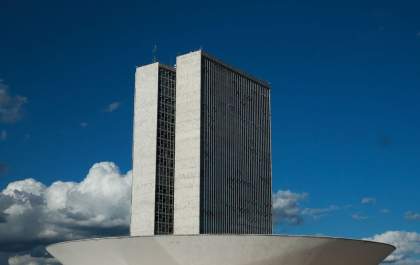 Câmara aprova emendas do Senado à MP que cria programa de crédito