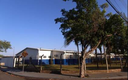 Após reforma de R$ 1,7 milhão, Prefeitura reinaugura Emeb