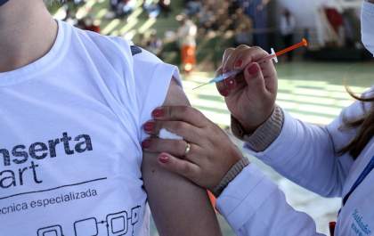 Covid: Mais de 18 mil três-lagoenses não completaram o esquema de vacinação