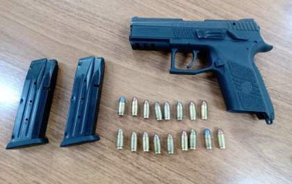 Adolescente é flagrado com pistola no Água Branca