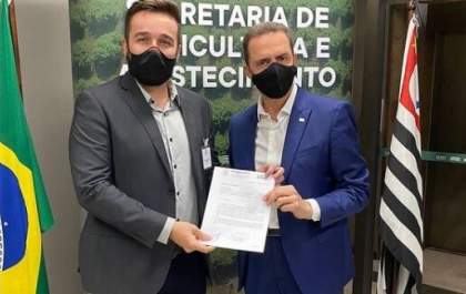 Com empenho de Zamboni, Andradina conquista mais de um milhão para melhoria de estradas e segurança rural